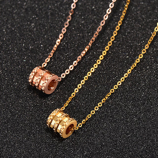 18K Rose Gold Gold Pendant Temperament Necklace